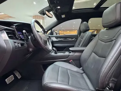Cadillac XT6 2021, 81000 км, за 25455.66 USD - фото 12