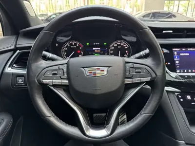 Cadillac XT6 2021, 81000 км, за 25455.66 USD - фото 14
