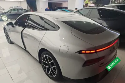Xpeng P7 2023, 59000 км, за 22280 USD