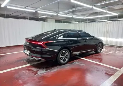 Kia K8 2023, 76146 км, за 4215.46 USD