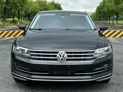 Volkswagen Phideon 2021, 100000 км, за 14704.79 USD