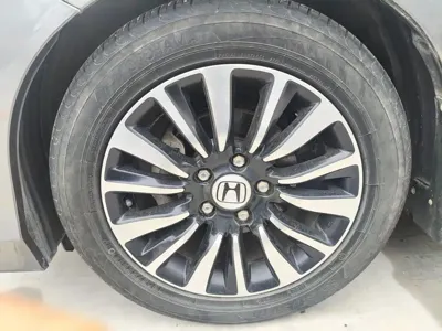 Honda Crider 2015, 87000 км, за 3796.28 USD