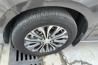 Buick GL8 2023, 57600 км, за 19322 USD - фото 10