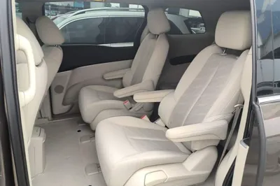Buick GL8 2023, 57600 км, за 19322 USD - фото 20