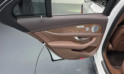 Mercedes-Benz E-Class 2019, 61436 км, за 19627.15 USD - фото 25