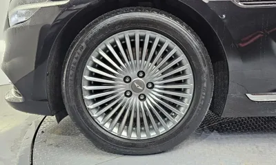 Genesis G90 2019, 108106 км, за 18046.02 USD