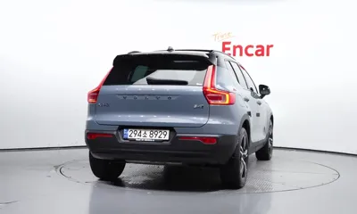 Volvo XC40 2021, 78153 км, за 15536.63 USD