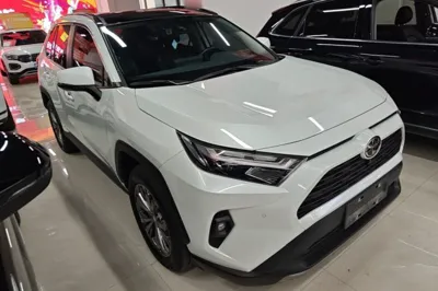Toyota RAV4 2023, 66900 км, за 19861 USD