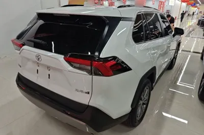 Toyota RAV4 2023, 66900 км, за 19861 USD - фото 6