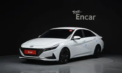 Hyundai Avante · 2023 год