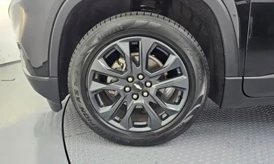 ChevroletGMDaewoo Traverse 2020, 122291 км, за 10097.73 USD