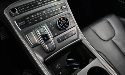 Hyundai Santafe 2023, 70813 км, за 22725.78 USD - фото 9