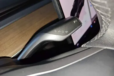 Tesla Model 3 2022, 85400 км, за 23318 USD - фото 22