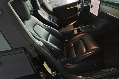 Tesla Model 3 2022, 85400 км, за 23318 USD - фото 25