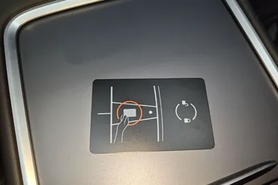 Tesla Model 3 2022, 85400 км, за 23318 USD - фото 29