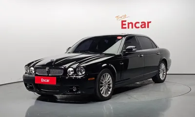 Jaguar XJ · 2008 год