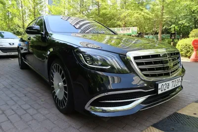 Mercedes-Benz S-Class 2018, 200000 км, за 27935.13 USD