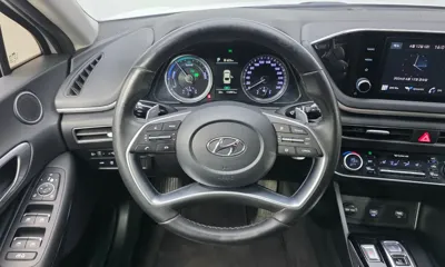 Hyundai Sonata 2022, 113951 км, за 10043.32 USD - фото 14