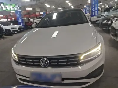 Volkswagen Lamando 2020, 56600 км, за 8843.27 USD