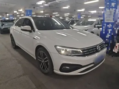 Volkswagen Lamando 2020, 56600 км, за 8843.27 USD