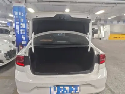 Volkswagen Lamando 2020, 56600 км, за 8818.26 USD - фото 19