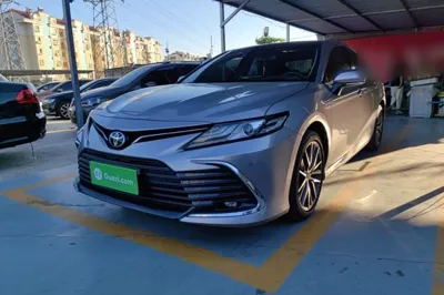 Toyota Camry · 2021 год
