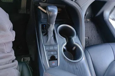 Toyota Camry 2021, 65800 км, за 17120 USD - фото 16