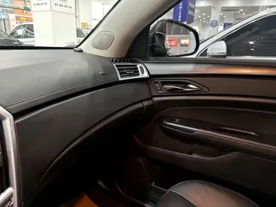 Cadillac SRX 2014, 70000 км, за 6748.29 USD - фото 8