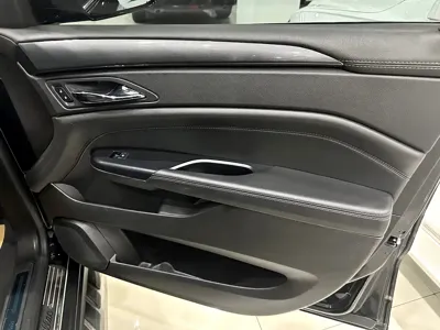 Cadillac SRX 2014, 70000 км, за 6748.29 USD - фото 10