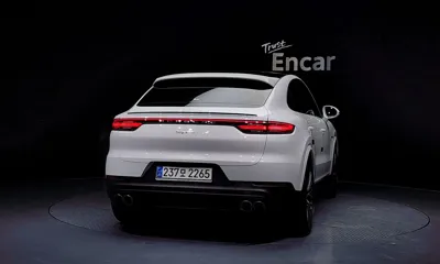 Porsche Cayenne 2023, 13463 км, за 69970.26 USD