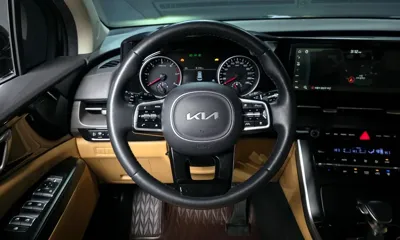 Kia Canival 2023, 74458 км, за 15225.15 USD - фото 13