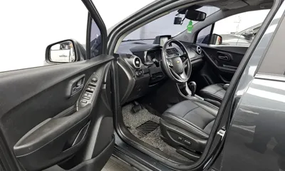 ChevroletGMDaewoo Trax 2016, 101328 км, за 3250.82 USD - фото 10