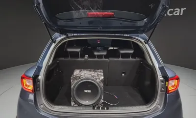 Kia Stonic 2018, 134069 км, за 5682.19 USD - фото 20