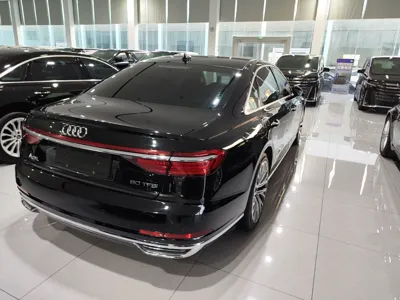 Audi A8 2021, 100400 км, за 52836 USD - фото 6