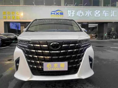 Toyota Alphard · 2024 год