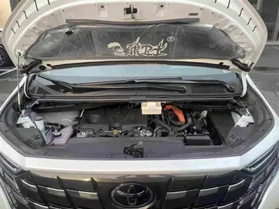 Toyota Alphard 2024, 23000 км, за 130840.17 USD - фото 9