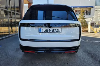 Land Rover Range Rover 2025, 3900 км, за 157654.79 USD