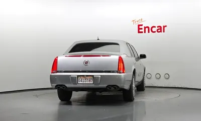 Cadillac DTS 2008, 30463 км, за 17406.72 USD