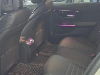 Mercedes-Benz C-Class 2022, 40000 км, за 20150.43 USD - фото 8