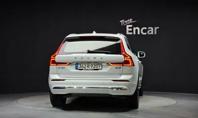 Volvo XC60 2022, 53663 км, за 28358.03 USD