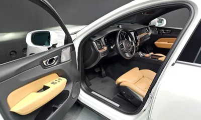 Volvo XC60 2022, 53663 км, за 28358.03 USD - фото 10