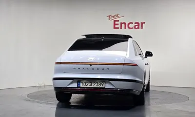 Hyundai Grandeur 2025, 39162 км, за 25449.52 USD