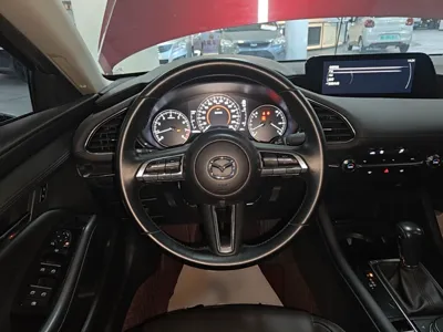 Mazda Mazda 3 Axela 2021, 80399 км, за 11557 USD - фото 14