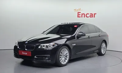 BMW 5-Series · 2016 год