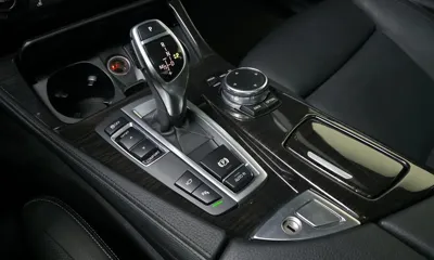 BMW 5-Series 2016, 66172 км, за 12936.35 USD - фото 9