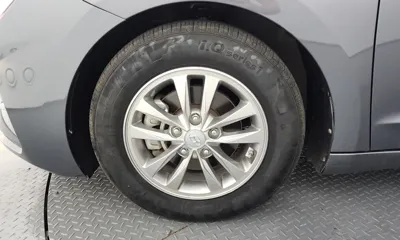 Hyundai Avante 2019, 102446 км, за 6163.84 USD