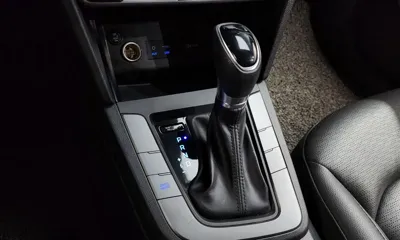 Hyundai Avante 2019, 102446 км, за 6163.84 USD - фото 9