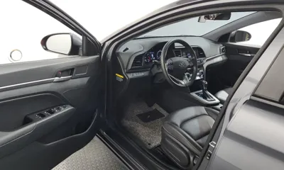 Hyundai Avante 2019, 102446 км, за 6163.84 USD - фото 10