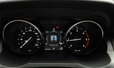 Land Rover Range Rover Evoque 2019, 41701 км, за 11700.17 USD - фото 8