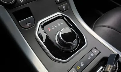 Land Rover Range Rover Evoque 2019, 41701 км, за 11700.17 USD - фото 9